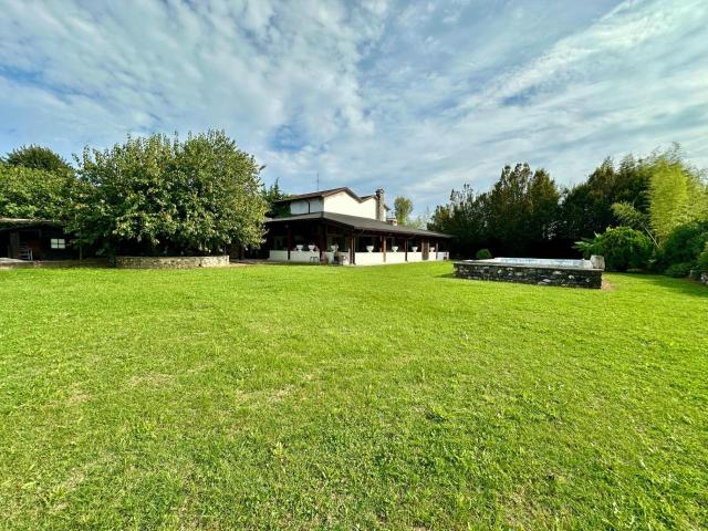 Villa unifamiliare in vendita a Palazzolo Dello Stella