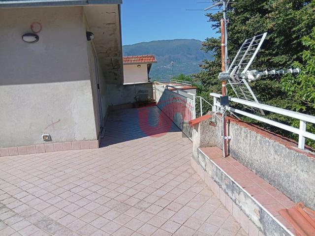 VILLA UNIFAMILIARE in vendita a Petruro Irpino