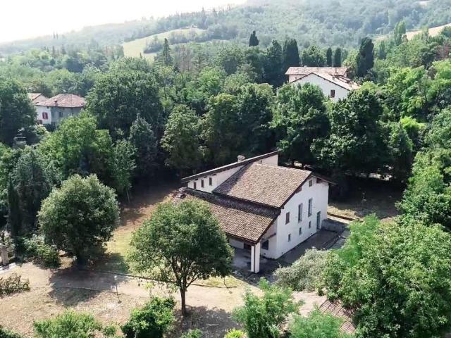 Villa unifamiliare in vendita a Quattro Castella
