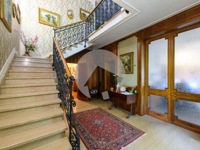 Villa unifamiliare in vendita a Reggio nell'Emilia
