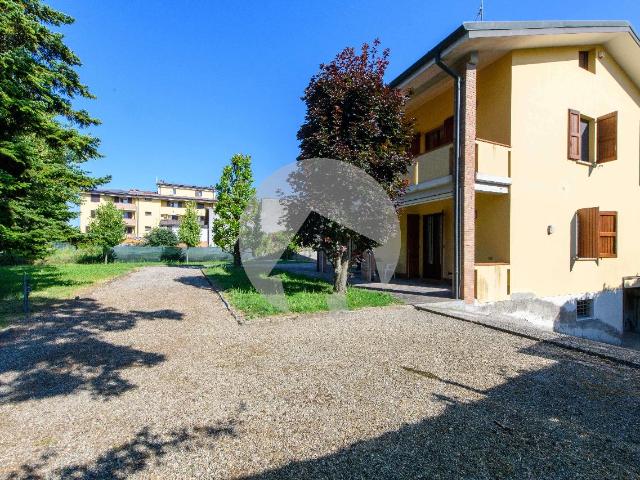 Villa unifamiliare in vendita a Reggio Emilia