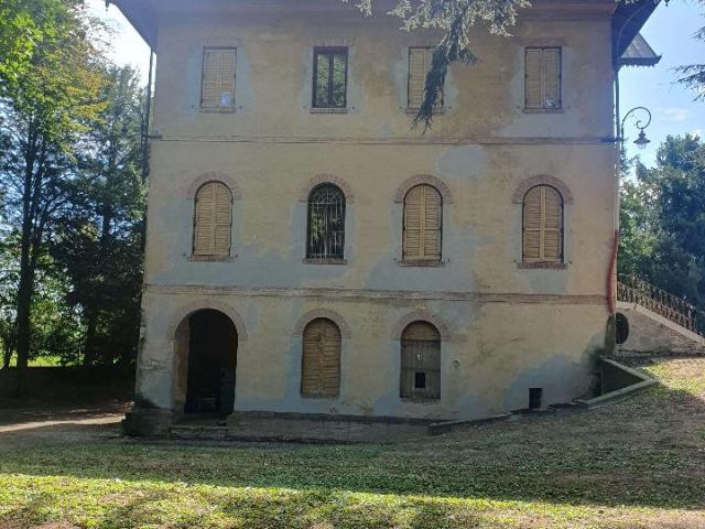 Villa unifamiliare in vendita a Reggio nell'Emilia