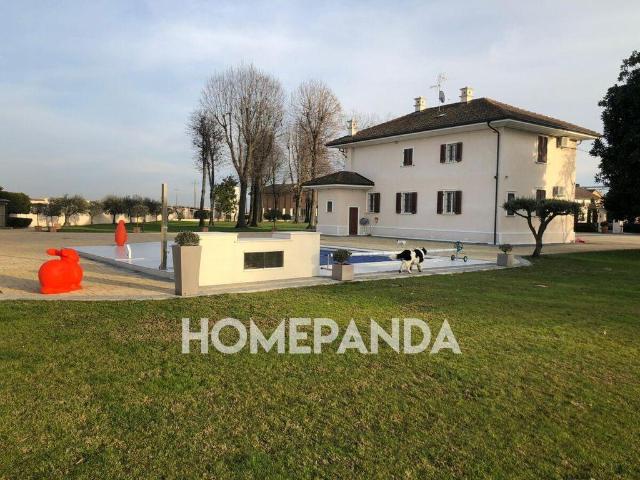 Villa unifamiliare in vendita a Santhia'
