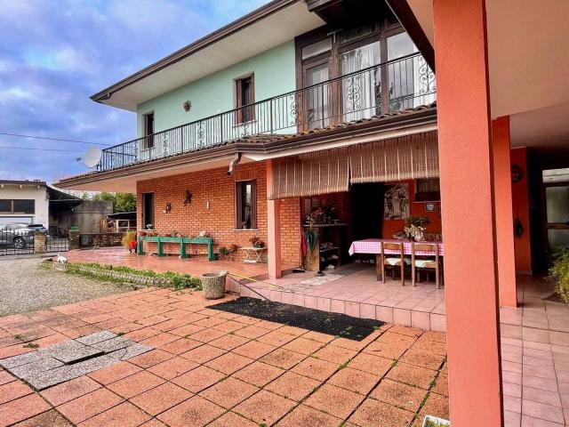 Villa unifamiliare in vendita a Sesto Al Reghena