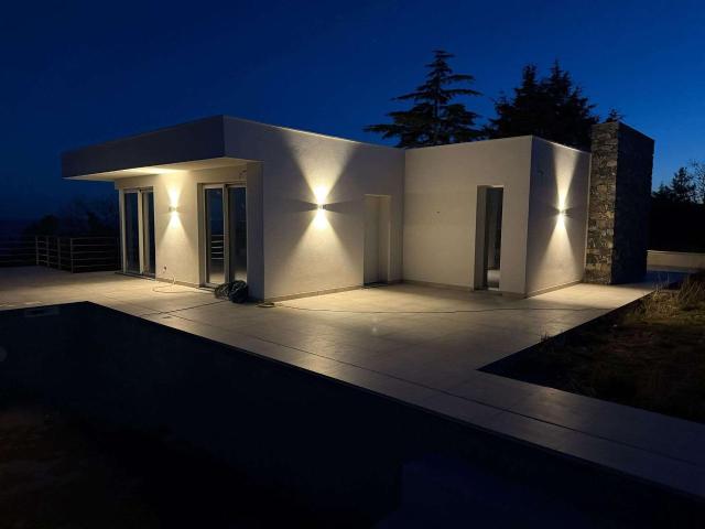 Villa unifamiliare in vendita a Varazze