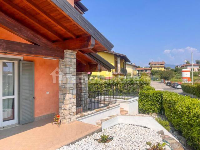 Villa unifamiliare, ottimo stato, 190 m², Moniga del Garda