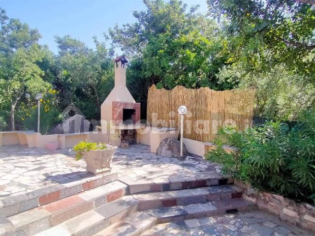 Villa unifamiliare, ottimo stato, 100 m², Sinnai