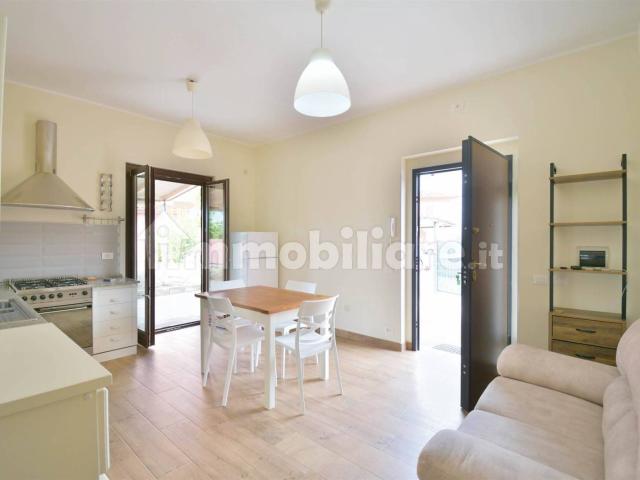 Villa unifamiliare, ottimo stato, 65 m², Campoverde Lampione, Aprilia
