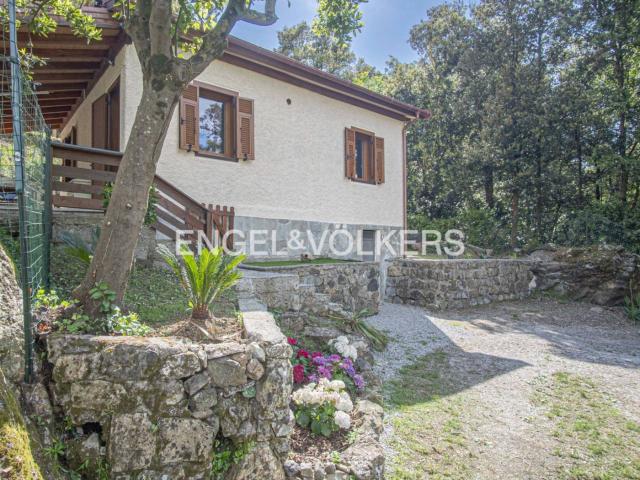 Villa unifamiliare Località Gea, Ghiaia, Deiva Marina