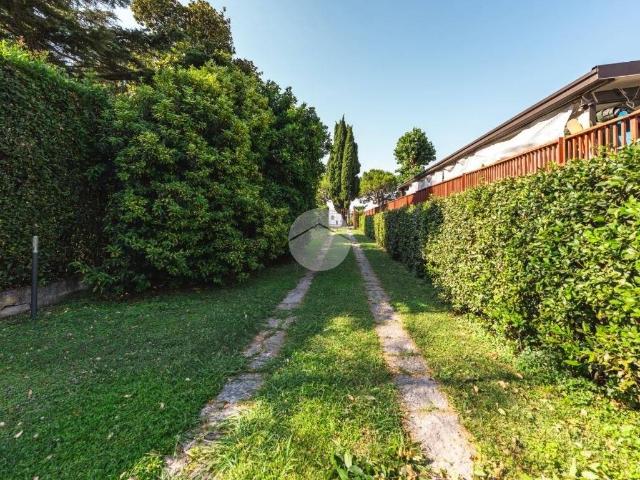 Villa unifamiliare Lungolago Giuseppe Zanardelli, Toscolano Maderno, Toscolano Maderno