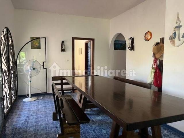 Villa unifamiliare Strada Comunale Porto Levante, Vulcano Porto, Lipari