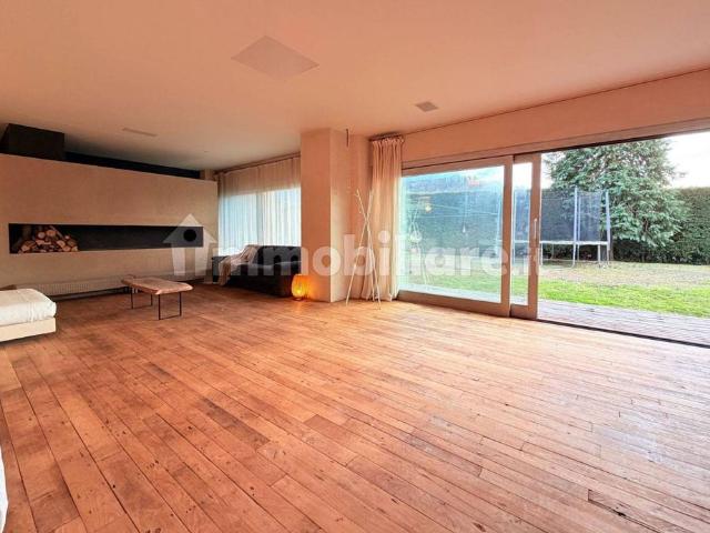 Villa unifamiliare Strada dei Tetti Bertoglio 130, Superga, Torino