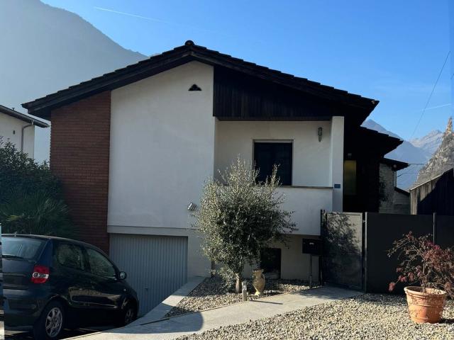 Villa unifamiliare ristrutturata con 4.5 locali a Biasca
