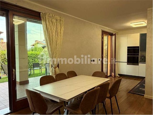 Villa unifamiliare via Madonna, Moniga del Garda