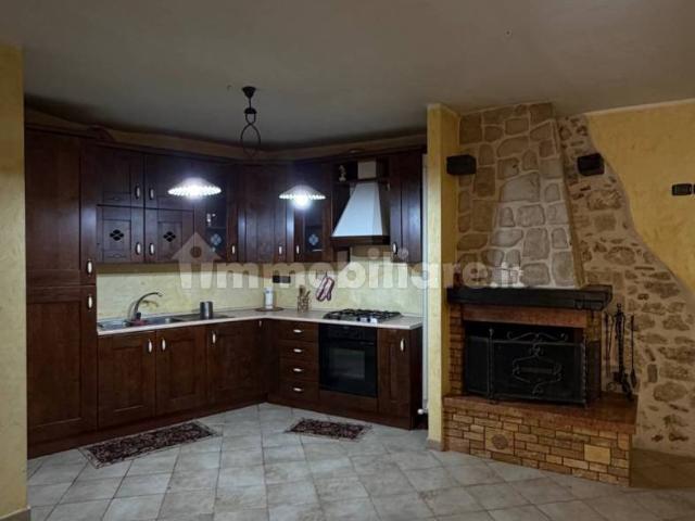 Villa unifamiliare via Neviera Snc, Centro, Castel di Sangro