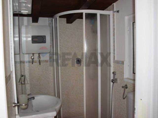 Villa unifamiliare via Calabria 73, Torre Marina Lido di Tirrenella, Ardea