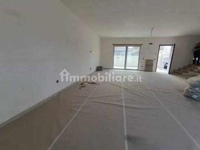Villa unifamiliare via California, 25, Trentola Ducenta