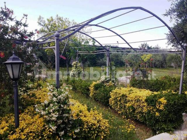 Villa unifamiliare via Camporeale, Città del Cinema Aeroporto, Foggia