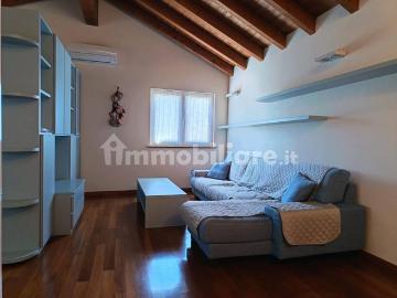 Villa unifamiliare via Castellaro, Torrazza Coste