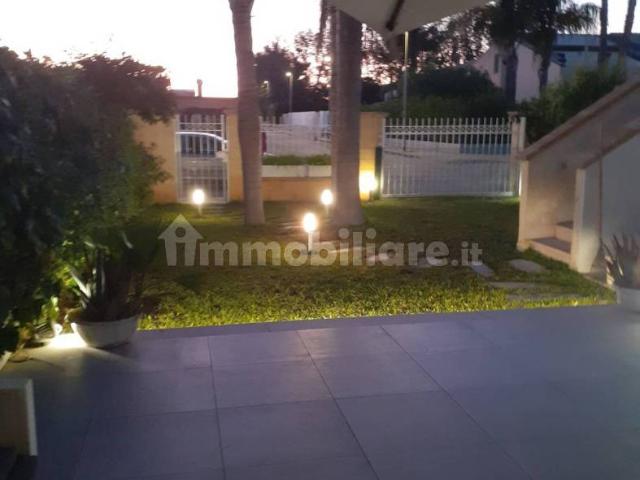 Villa unifamiliare via Catone 84, Lido, Policoro