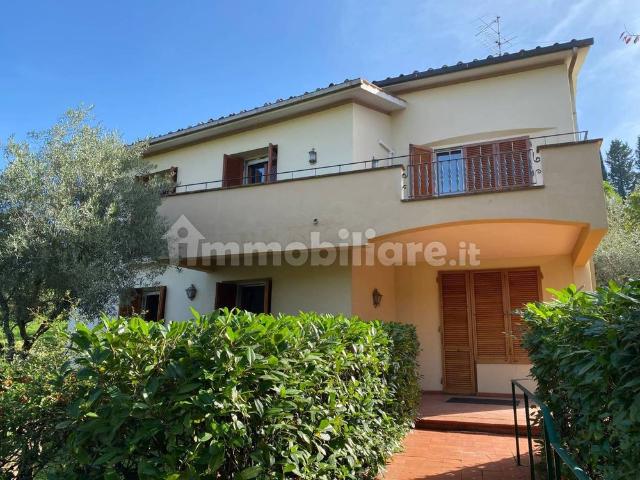 Villa unifamiliare via dei Bastioni, San Niccolò, Firenze
