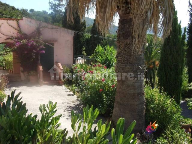 Villa unifamiliare via dei Marmi 35, Colle Di Procchio, Marciana