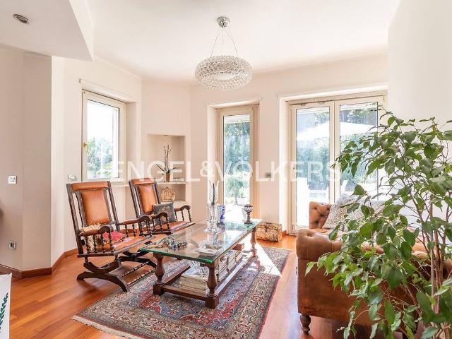 Villa unifamiliare via del Tibet, Eur, Roma