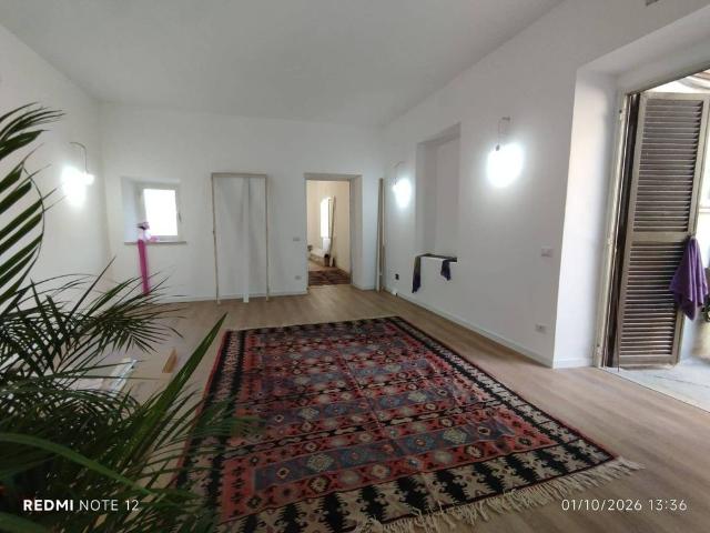 Villa unifamiliare via del Labaro 14, Labaro, Roma
