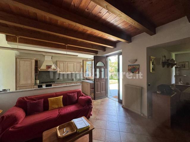 Villa unifamiliare via Don Luigi Penati, Centro, Dervio