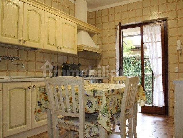 Villa unifamiliare via G. Agnelli, Centro, Forte dei Marmi