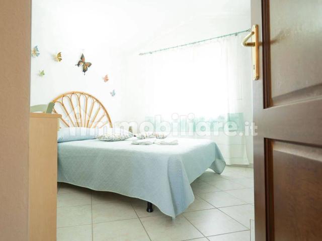 Villa unifamiliare via Gallura, 3, Porto San Paolo, Loiri Porto San Paolo