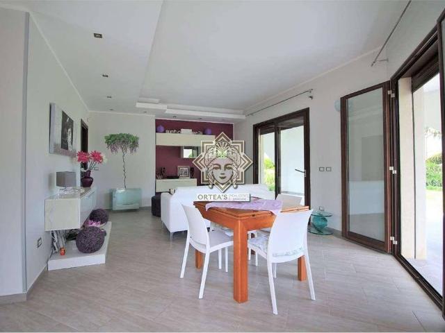 Villa unifamiliare via Isole delle Filippine SNC, Arenella, Siracusa
