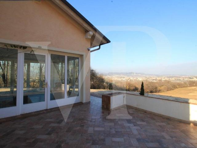 Villa unifamiliare via Pasubio, Centro, Altavilla Vicentina