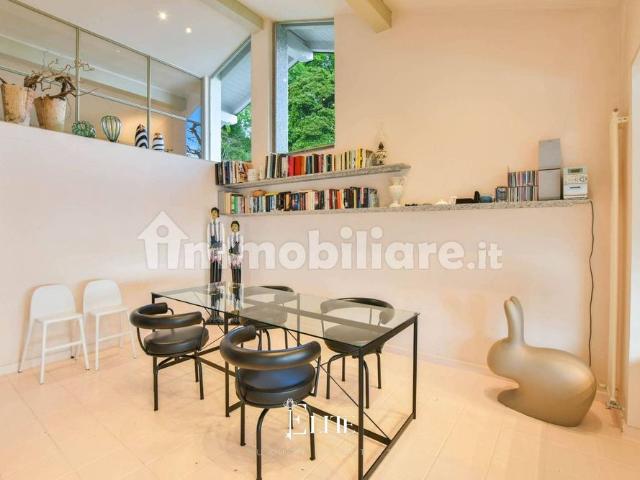 Villa unifamiliare via per Lesa, Calogna, Lesa