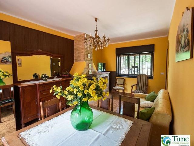 Villa unifamiliare via Tarderia 169, Centro, Pedara