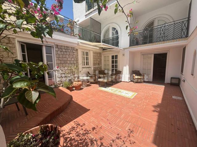 Villa unifamiliare via Tragara, Centro, Capri