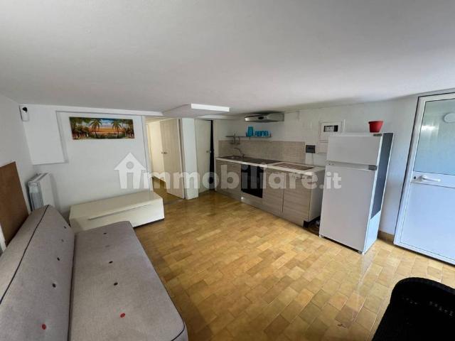 Villa unifamiliare via Tremiti 2, Latina Lido, Latina