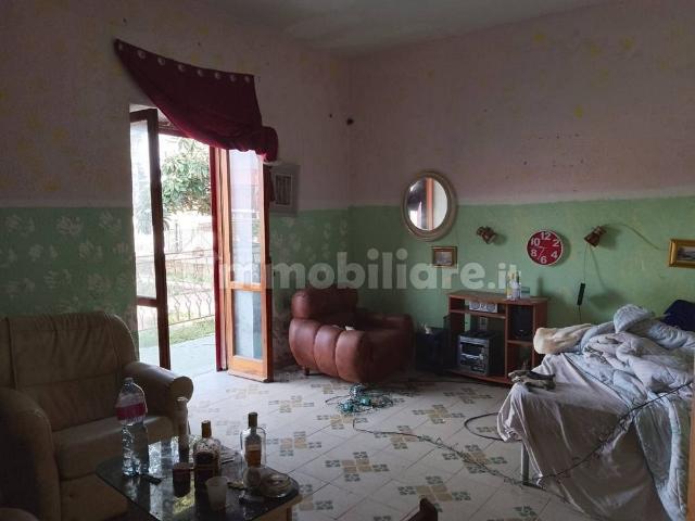 Villa unifamiliare viale Giuseppe Ceracchi, Bagnara Destra Volturno, Castel Volturno