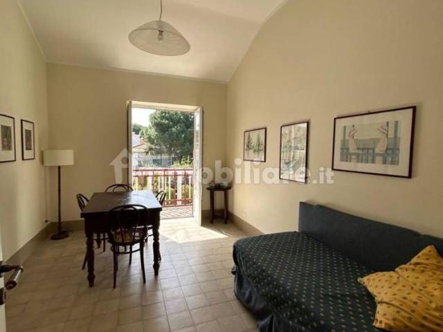 Villa unifamiliare viale Margherita di Savoia, Mondello Valdesi, Palermo