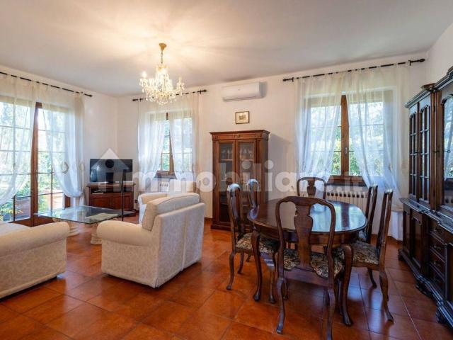 Villa unifamiliare viale Versilia, Centro, Forte dei Marmi