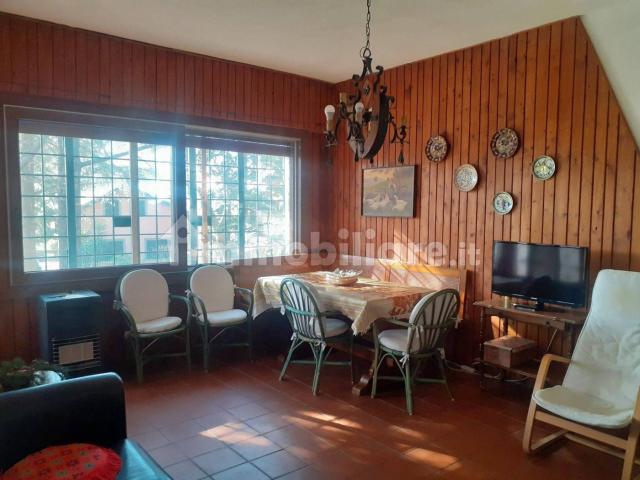 Villa unifamiliare Vico Marchese 9, Centro, Pedara