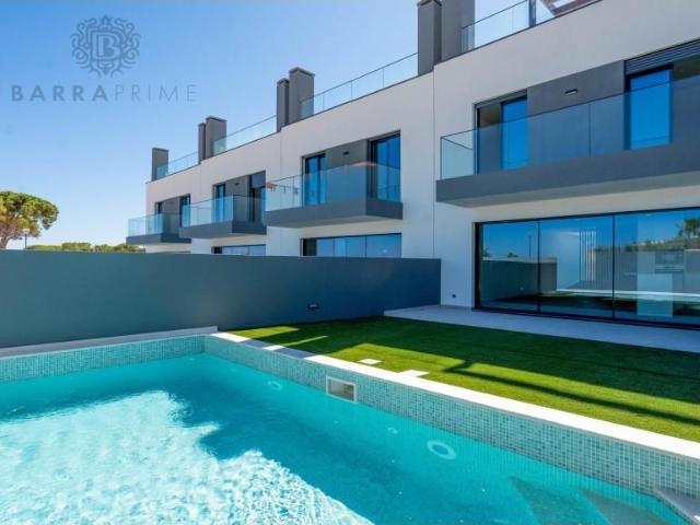 Villa V4 de Luxo com Piscina Privada no Ria Terraces em Faro 0m² Montenegro