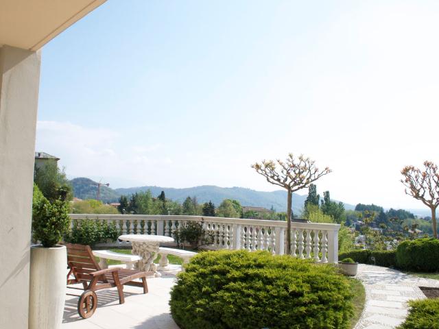 Villa in vendita in via panoramica, Monticello Brianza