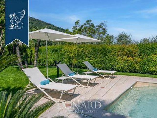 Villa Vico Equense Napoli ES104294665