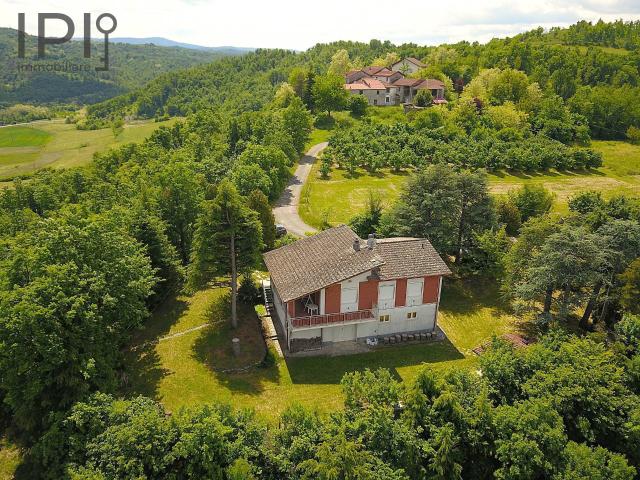 Villa / Villetta in vendita a Merana