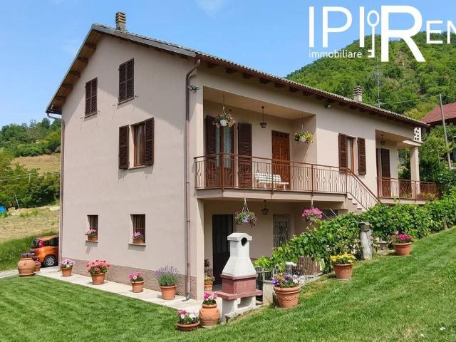Villa / Villetta in vendita a Ponti