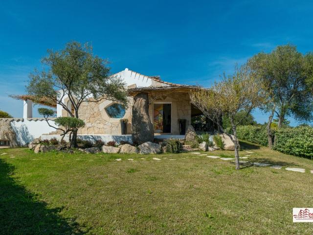 Villa vista mare a San Teodoro