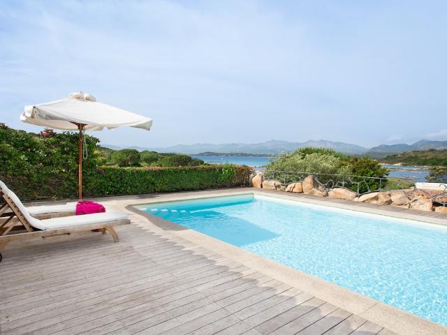 Villa vista mare a San Teodoro