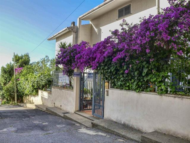 Villa vista mare a Trebisacce