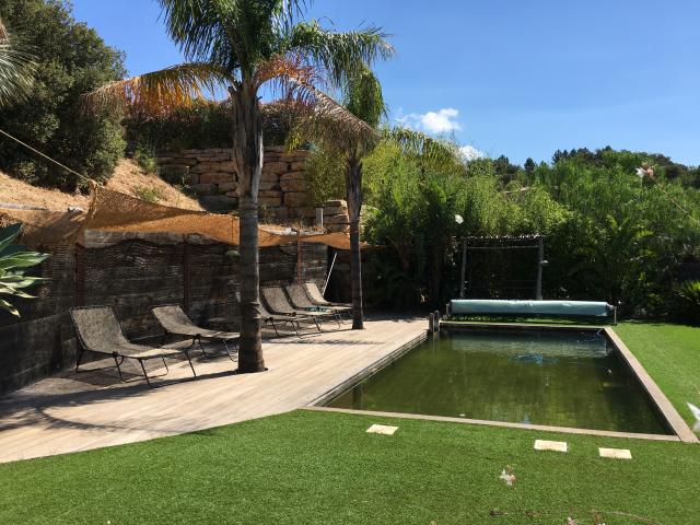 VILLA VUE DOMINANTE PISCINE JARDIN PAYSAGE DE 958 m2
